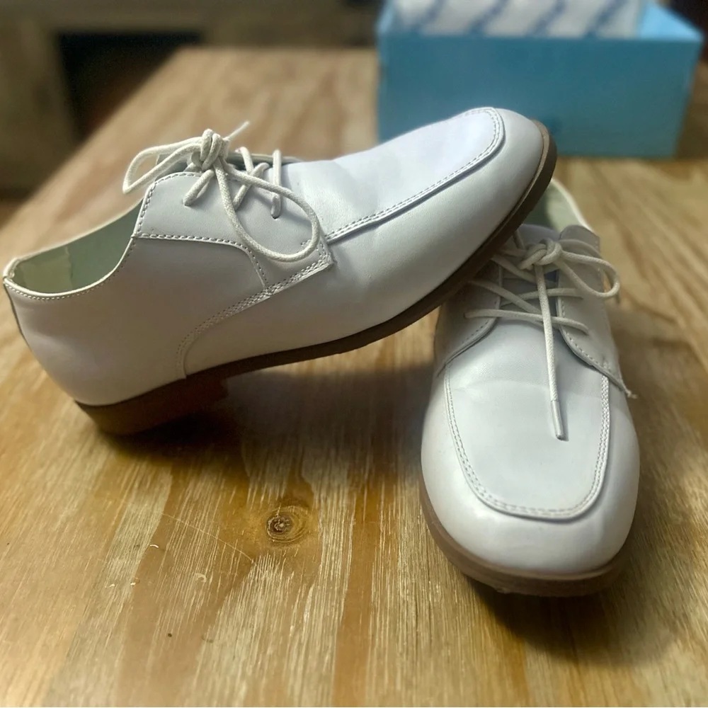 Josmo Moc Toe “Oscar” Leather Dress Shoes